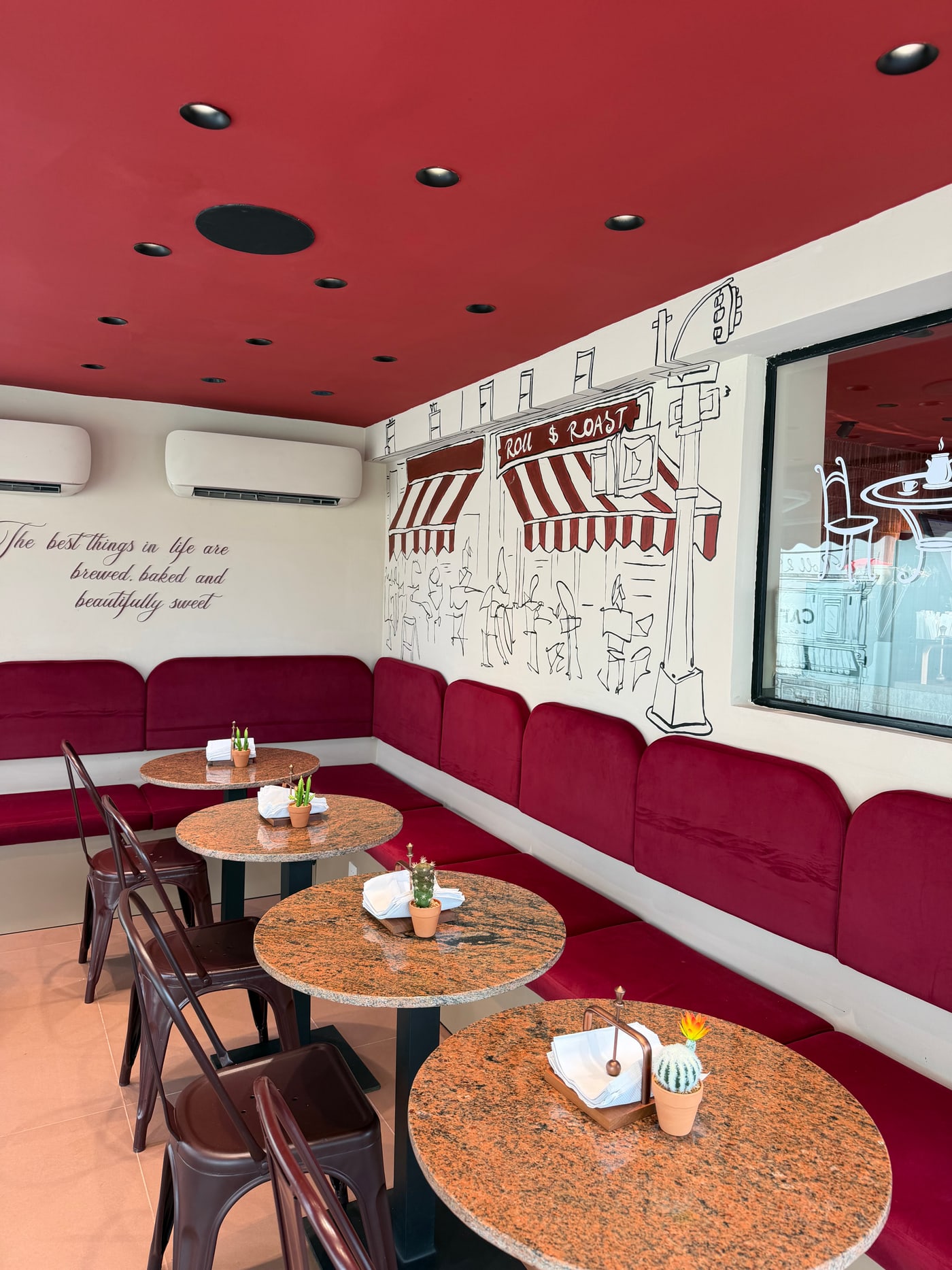 Roll & Roast Café photo 2